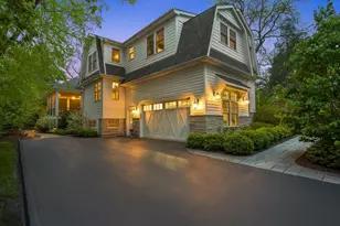 1303 N Cross St, Wheaton, IL 60187 - Photo 4
