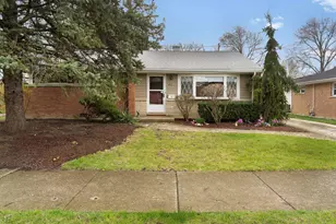 413 N Highland Ave, Elmhurst, IL 60126 - Photo 2