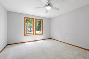 9342 Sutton Pl, Tinley Park, IL 60487 - Photo 14