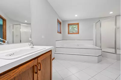 9342 Sutton Place, Tinley Park, IL 60487 - Photo 12