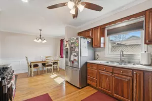 644 Pierce Ct, Grayslake, IL 60030 - Photo 12