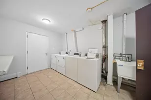 11245 S Harlem Ave, Worth, IL 60482 - Photo 10