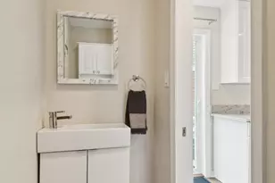 3315 N Racine Ave, Chicago, IL 60657 - Photo 12