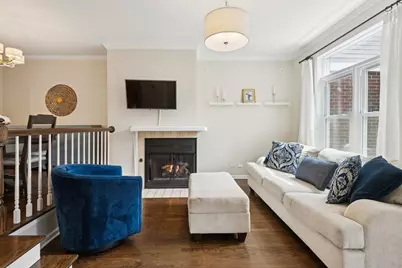 3315 N Racine Avenue #D, Chicago, IL 60657 - Photo 4