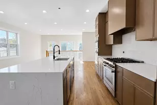 4020 N Francisco Ave, Chicago, IL 60618 - Photo 2