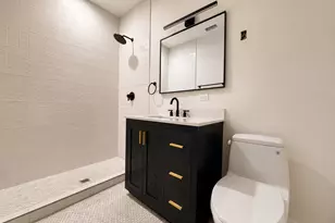 4020 N Francisco Ave, Chicago, IL 60618 - Photo 16