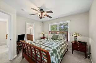 8449 N Kedvale Ave, Skokie, IL 60076 - Photo 14