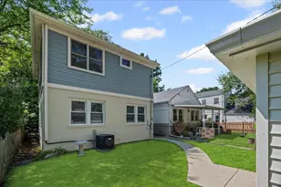 8449 N Kedvale Ave, Skokie, IL 60076 - Photo 24