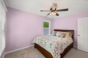 8449 N Kedvale Ave, Skokie, IL 60076 - Photo 18