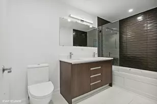 235 W Van Buren St, Chicago, IL 60607 - Photo 12