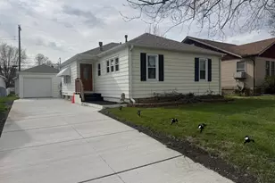 1605 Prospect Ave, Lasalle, IL 61301 - Photo 1