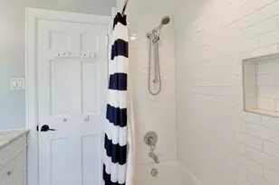 2100 Elmwood Ave, Wilmette, IL 60091 - Photo 20