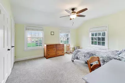 2100 Elmwood Avenue, Wilmette, IL 60091 - Photo 16