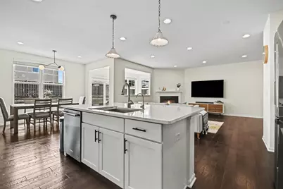 2515 Leander Court, Woodridge, IL 60517 - Photo 12