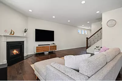 2515 Leander Court, Woodridge, IL 60517 - Photo 6