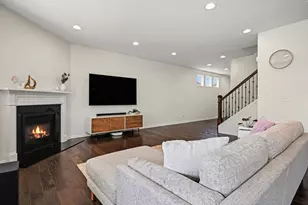 2515 Leander Ct, Woodridge, IL 60517 - Photo 6