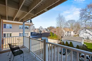 81 S 6th Ave, La Grange, IL 60525 - Photo 16