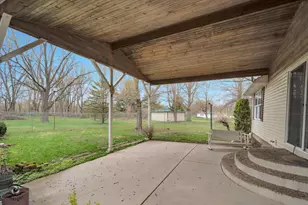 23336 S Kings Rd, Steger, IL 60475 - Photo 6