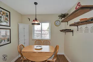 13240 W Circle Dr Pkwy, Crestwood, IL 60418 - Photo 14