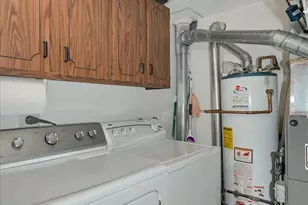 13240 W Circle Dr Pkwy, Crestwood, IL 60418 - Photo 26