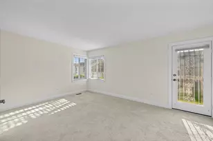 1707 Pine St, McHenry, IL 60051 - Photo 10
