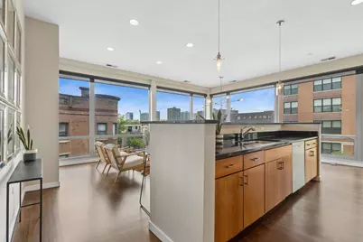 3920 N Sheridan Road #301, Chicago, IL 60613 - Photo 12