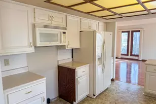 1139 Lakeridge Rd, Danville, IL 61832 - Photo 10