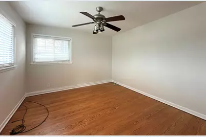 240 Hatlen Avenue, Mount Prospect, IL 60056 - Photo 20