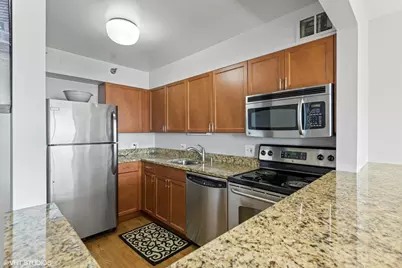 474 N Lake Shore Drive #2410, Chicago, IL 60611 - Photo 8