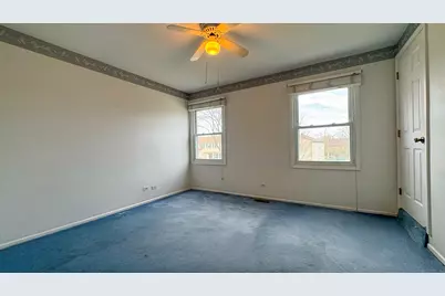 28 Montgomery Lane, Vernon Hills, IL 60061 - Photo 12