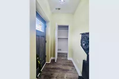 3741 S Honore Street #TWO, Chicago, IL 60609 - Photo 2