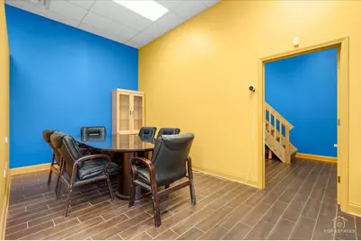 974 W 35th Place, Chicago, IL 60609 - Photo 8