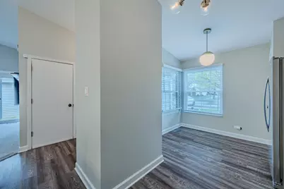 1736 Ranchview Drive, Naperville, IL 60565 - Photo 6