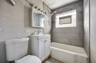 742 Bellwood Ave, Bellwood, IL 60104 - Photo 10