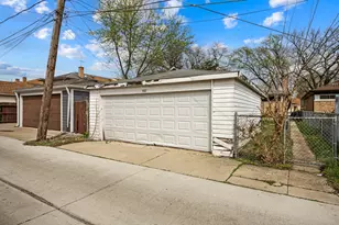 742 Bellwood Ave, Bellwood, IL 60104 - Photo 14
