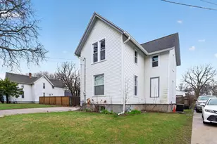 1210 Fairview Ave, Rockford, IL 61101 - Photo 4