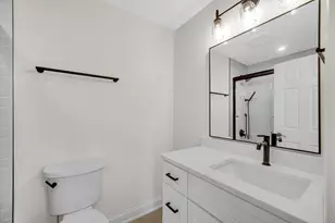 19W278 Governors Trail, Oak Brook, IL 60523 - Photo 14