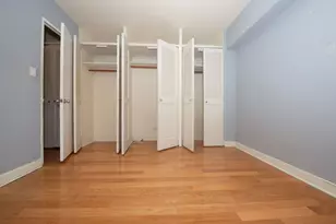 4950 N Marine Dr, Chicago, IL 60640 - Photo 6