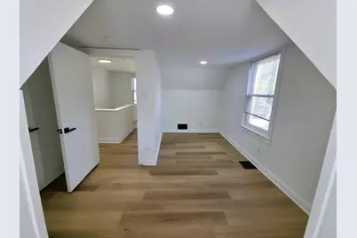 10055 S Oglesby Avenue, Chicago, IL 60617 - Photo 20