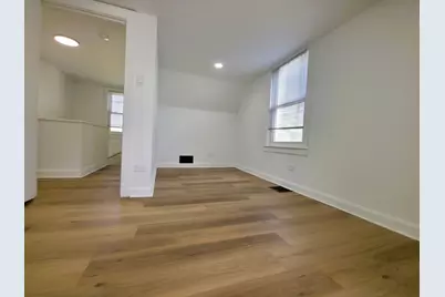 10055 S Oglesby Avenue, Chicago, IL 60617 - Photo 24