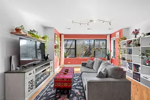 4838 N Ashland Ave, Chicago, IL 60640 - Photo 2