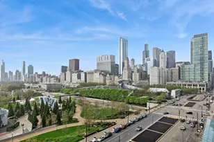 340 E Randolph St, Chicago, IL 60601 - Photo 16