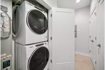815 Laurel Avenue #203, Highland Park, IL 60035 - Photo 14