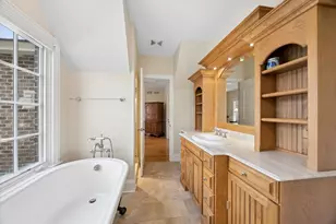 [Address not provided], Hinsdale, IL 60521 - Photo 26