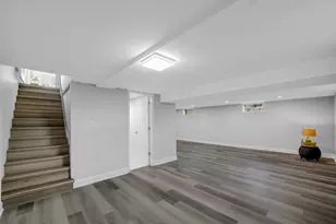 527 N Virginia Ave, Glenwood, IL 60425 - Photo 16