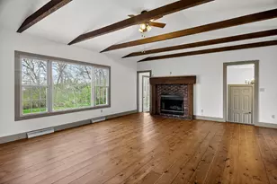 127 W River St, Rockton, IL 61072 - Photo 4