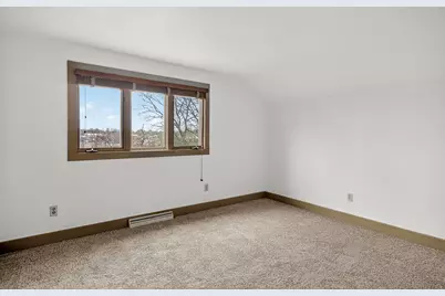 127 W River Street, Rockton, IL 61072 - Photo 30