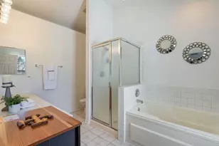 1431 Doolittle Ln, Grayslake, IL 60030 - Photo 10
