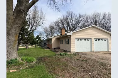 734 1st Street, West Brooklyn, IL 61378 - Photo 28