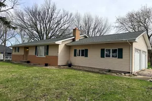 734 1st St, West Brooklyn, IL 61378 - Photo 2